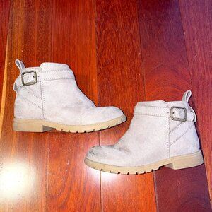 Toddler Girl Old Navy Faux Suede Gray Chelsea Boots 8T